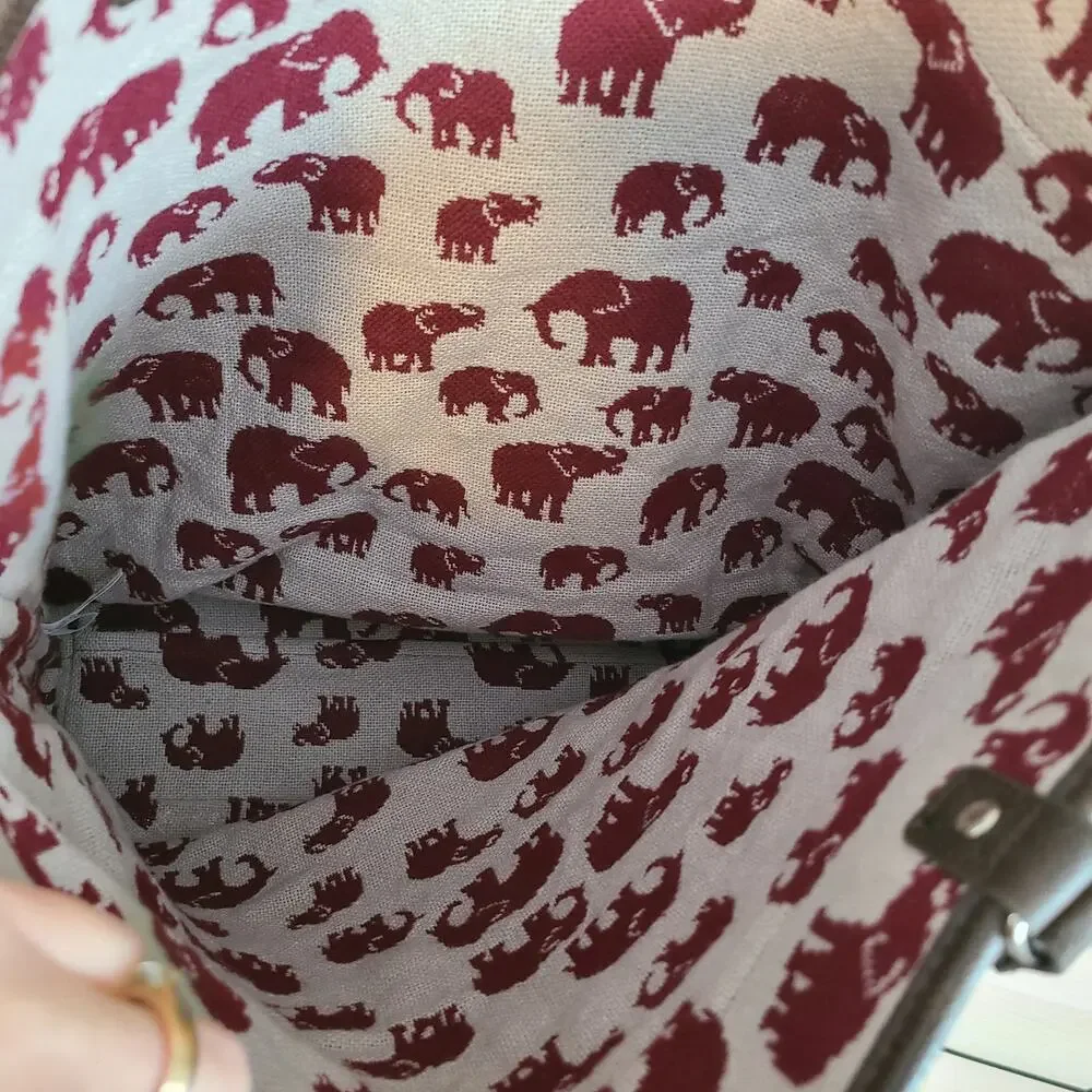 Jewell Thirty-One Reversible Tote‎ Bag Rio Weave Dark Red Elephant Safari Weave